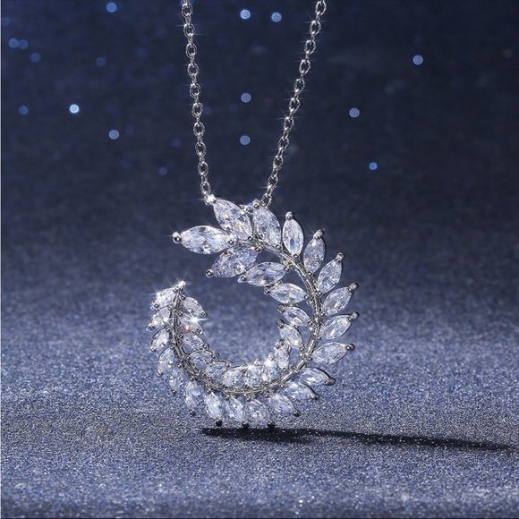 New 925 Silver Beautiful Diamond Necklace - Picture 6 of 15